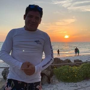 Meet your Posher, Jonathan